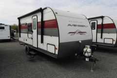 LS-F-3500R Neuf Prime Time Avenger 17BHS 2025 a vendre1