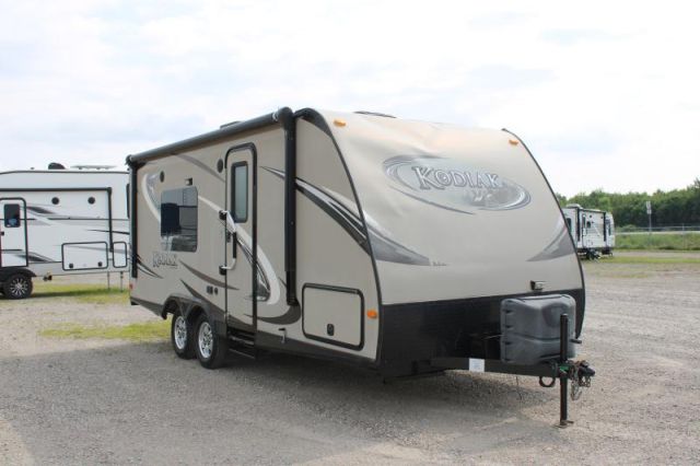 LS-AD-2574 Occasion Dutchmen Kodiak 200QB 2012 a vendre1