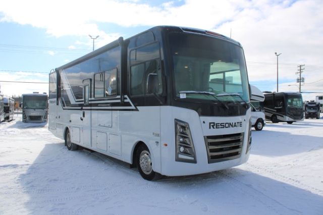Thor Motor Coach Resonate 30C