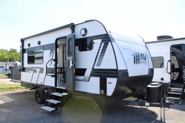 LS-D-2807RC Neuf Grand Design Momentum 17MAV 2026 a vendre1