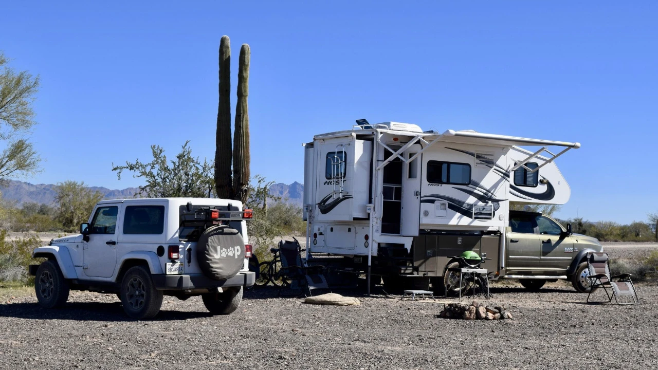 5 destinations idéales pour fuir l’hiver du Québec en VR/roulotte
