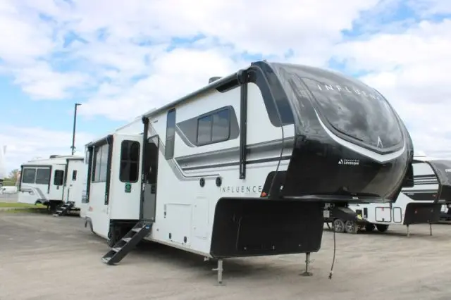 LS-D-2959F Neuf Grand Design Influence 3904BH 2026 a vendre1