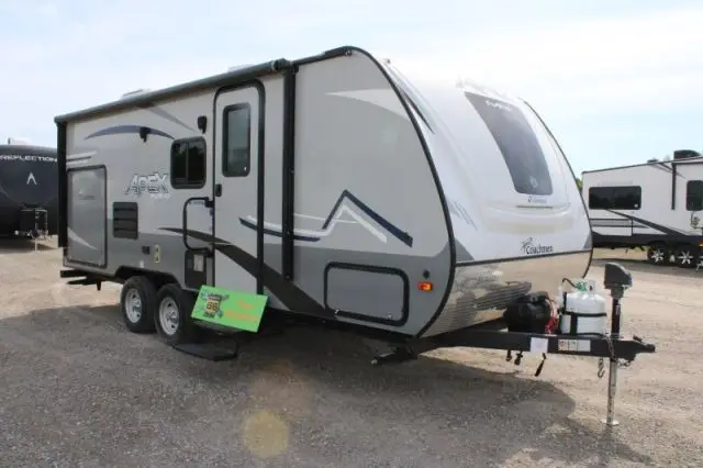 LS-AD-2745R Occasion Coachmen Apex TT 203RBK 2020 a vendre1