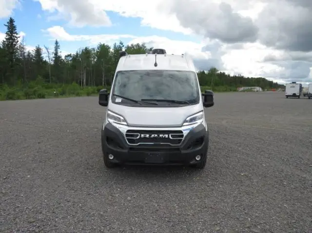 LS-T-0297B Neuf Thor Motor Coach Tellaro 20L 2027 a vendre1