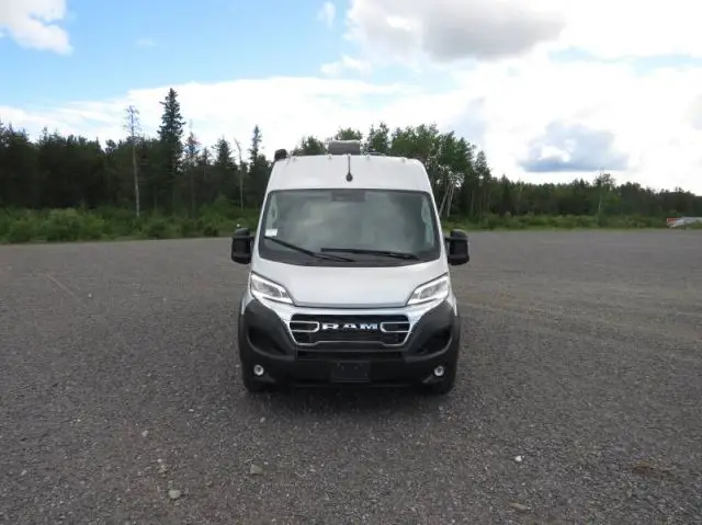 LS-T-0304B Neuf Thor Motor Coach Tellaro 20Y 2027 a vendre1
