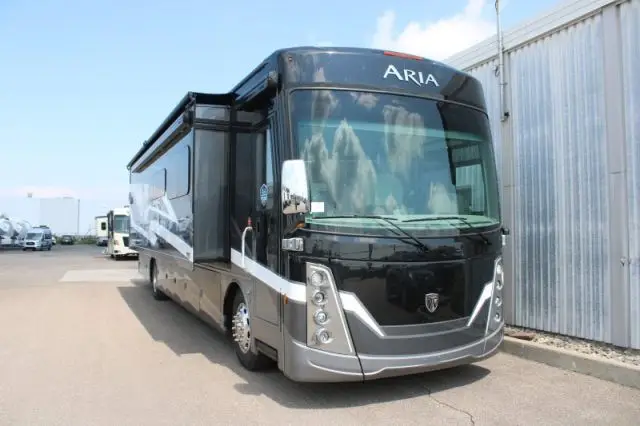 LS-T-0294A Neuf Thor Motor Coach Aria 3901 2027 a vendre1