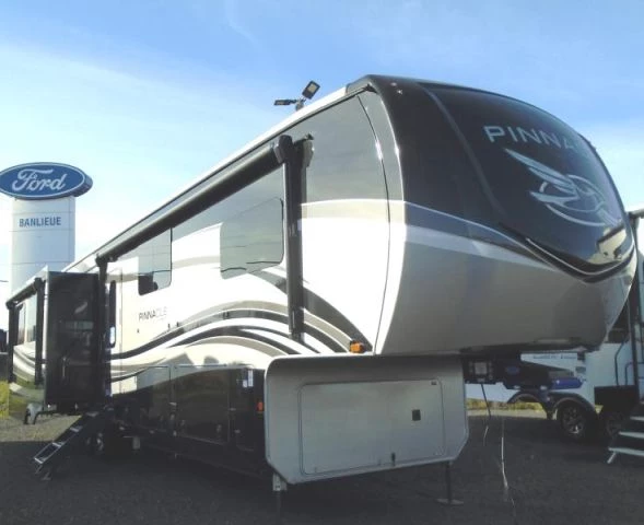 LS-J-3566F Neuf Jayco Pinnacle 37MDQS 2023 a vendre1