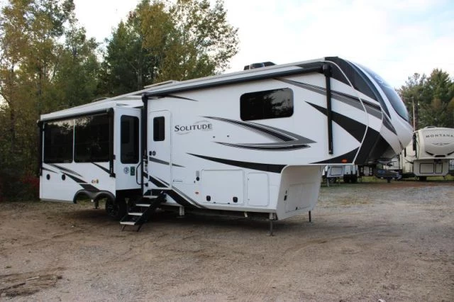 LS-D-2329F Neuf Grand Design Solitude 310GK 2023 a vendre1