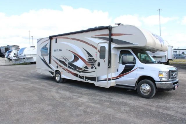 LS-AK-2678 Occasion Thor Motor Coach Outlaw 29J 2018 a vendre1