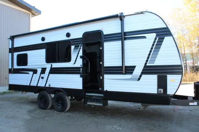 LS-D-2805RC Neuf Grand Design Momentum 22MAV 2026 a vendre1